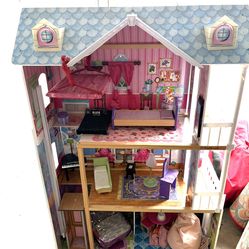 Doll House