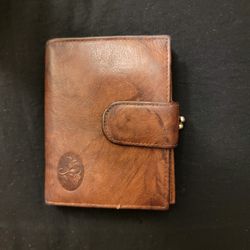 Buxton wallet 