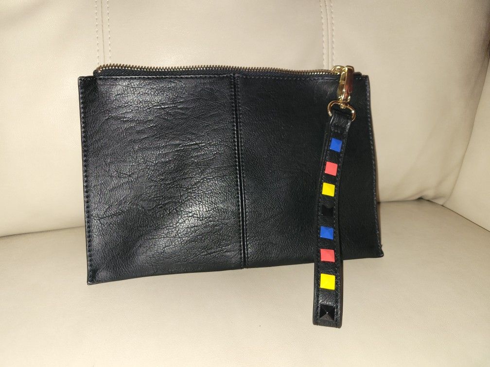 International Concepts Wristlet