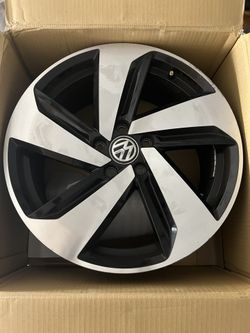 MK 7.5 2019 Volkswagen Golf Gti Wheel Rim Used Oem 18X7.5
