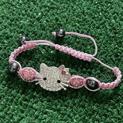 New Hello Kitty Bracelet (Nuevo).   NO TRADES.              $5 FIRM.      NO TRADES.    NO SHIPPING (EAST PALMDALE) FINAL SELL