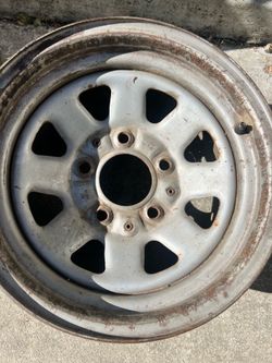 1 Ford rim