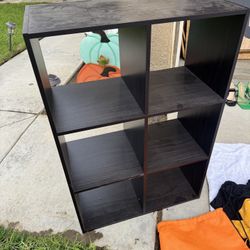 Cube storage shelves 