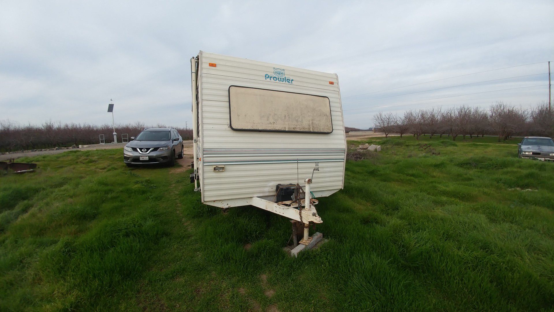 1993 TRAVEL TRAILER CASH ONLY