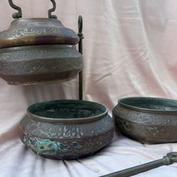 Brass Rice Cooker Figurine 