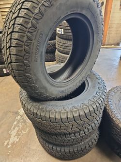 New set of tires Doblestar All Terrain 265 70 17