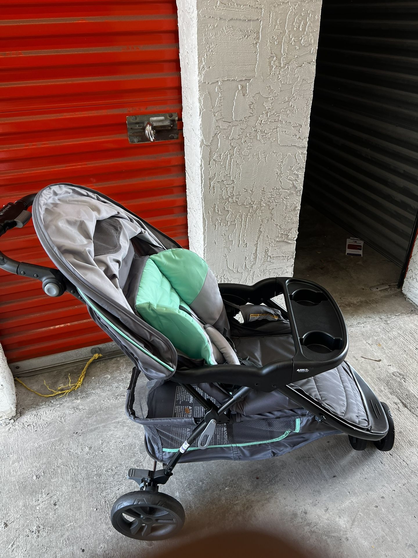 Stroller (6months +)