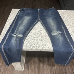 Ripped Jeans Size 40