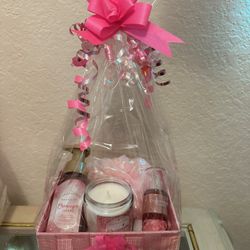 Mother’s Day Gift Basket Champagne Toast Set