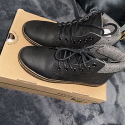 Maelly Black Dr Martens Boots 