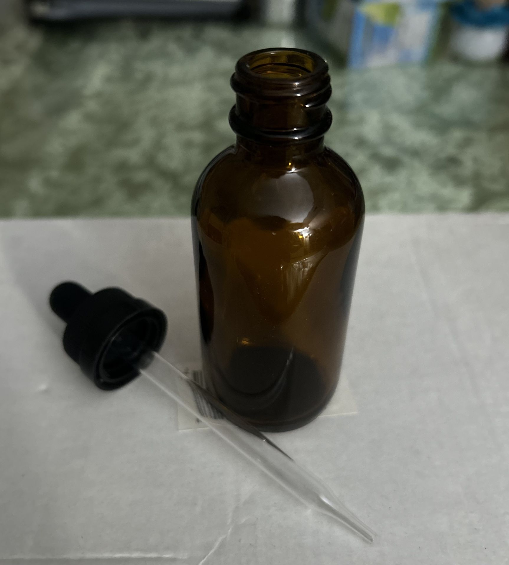 Brand New 12 Pack Of 2 Ounce Amber Droppers