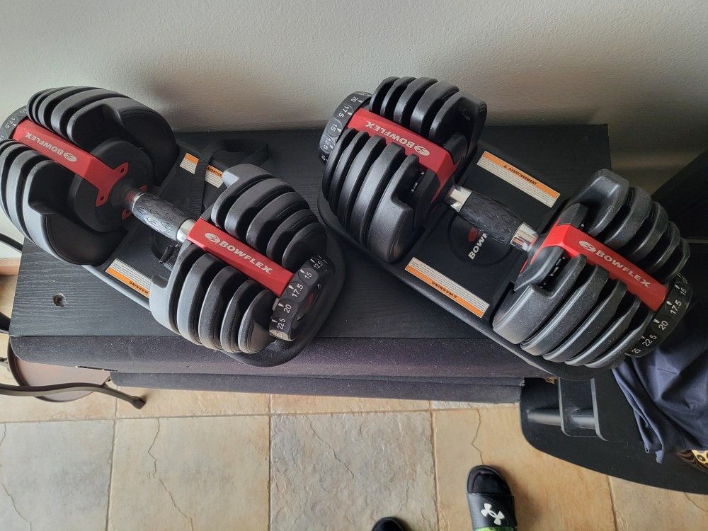 BOWFLEX DUMBBELLS
