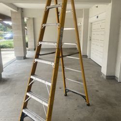 8 Foot Husky Ladder With Metal Top Not Plastic 