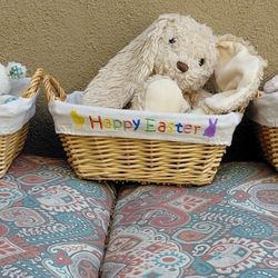 Easter Baskets & Stuffies Lot 