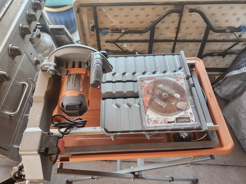 Tile Saw