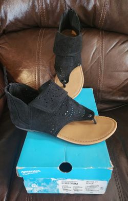 New Black Sandals Size 8