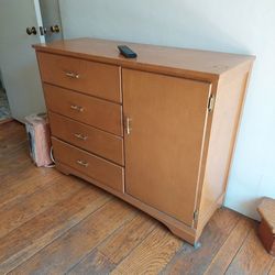 Free Dresser / Cabinet