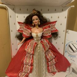 Barbie 1997 Special Edition Happy Holiday Doll