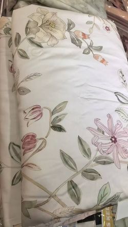 Tencel Lyocell Silk Blend Comforter Queen Size - YUNWOVEN Brand New