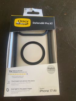OtterBox Defender Pro XT iPhone 17 Air Case