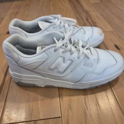 New Balance 550 Athletic Shoe