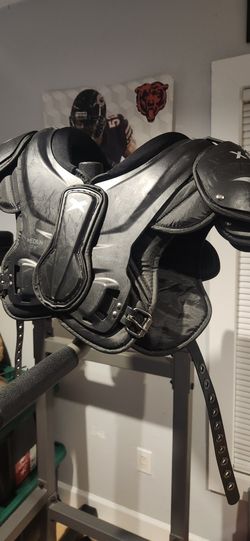 Xenith V2 Shoulder Pads