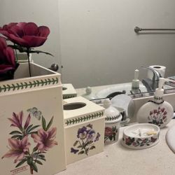 6 Piece Bathroom Set