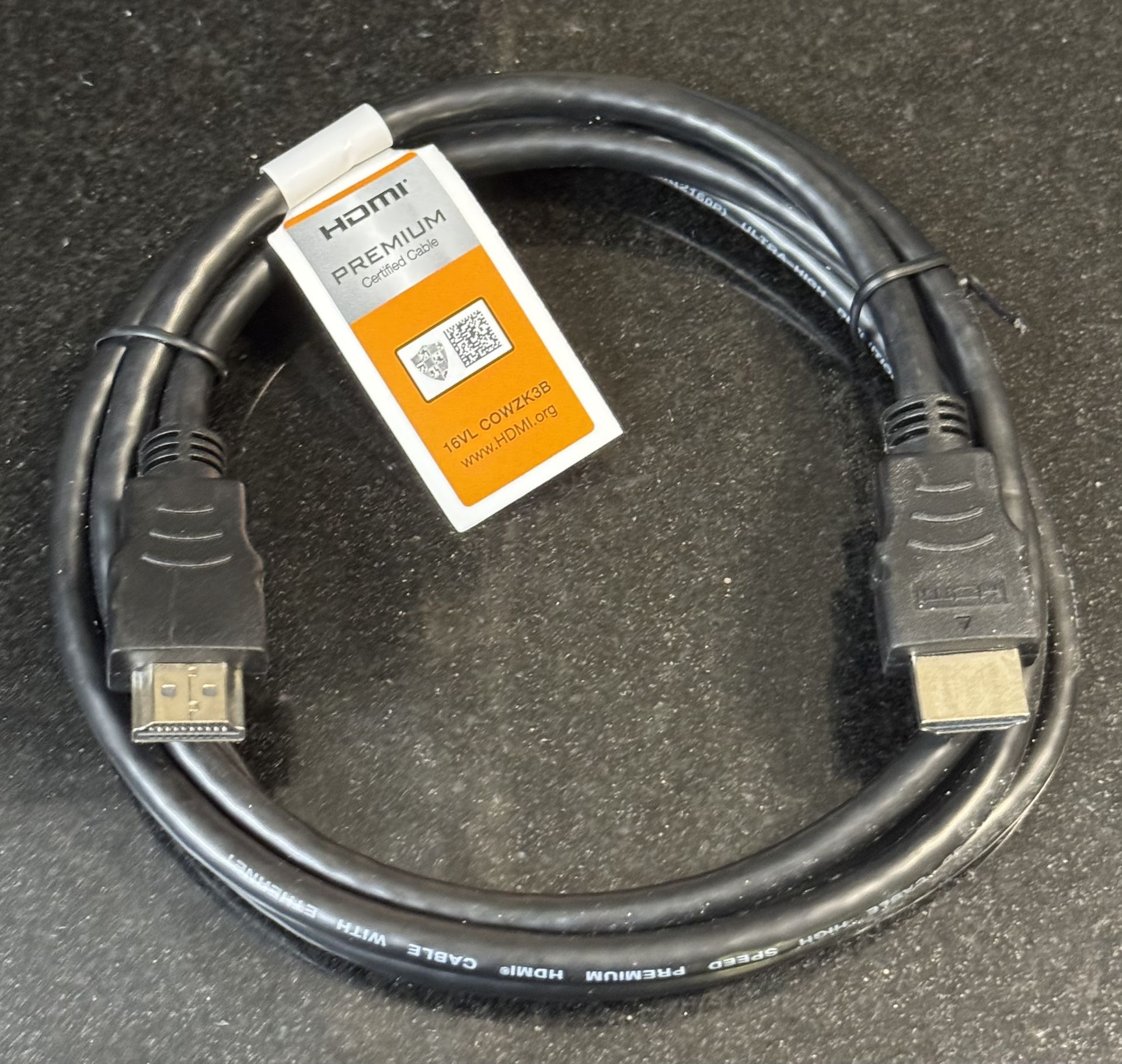 💻🖥️ Premium HDMI Cable, Certified, 3’ ft length (brand new)