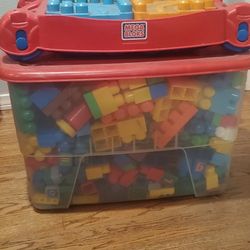 Mega Blocks - Big Box Full And Table Included