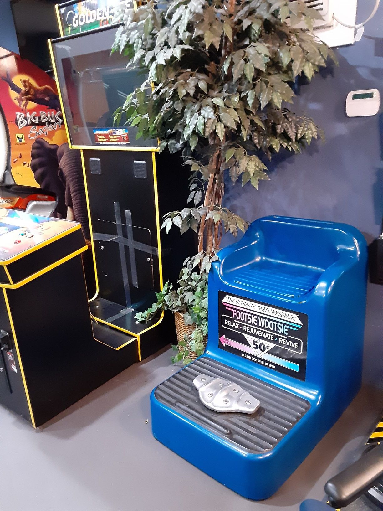 FOOTSIE WOOTSIE FOOT MASSAGE CHAIR for Sale in Seattle, WA OfferUp