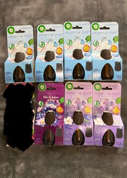 Air Wick Essential Mist Diffuser Refills $3 each (Pick Up Only)