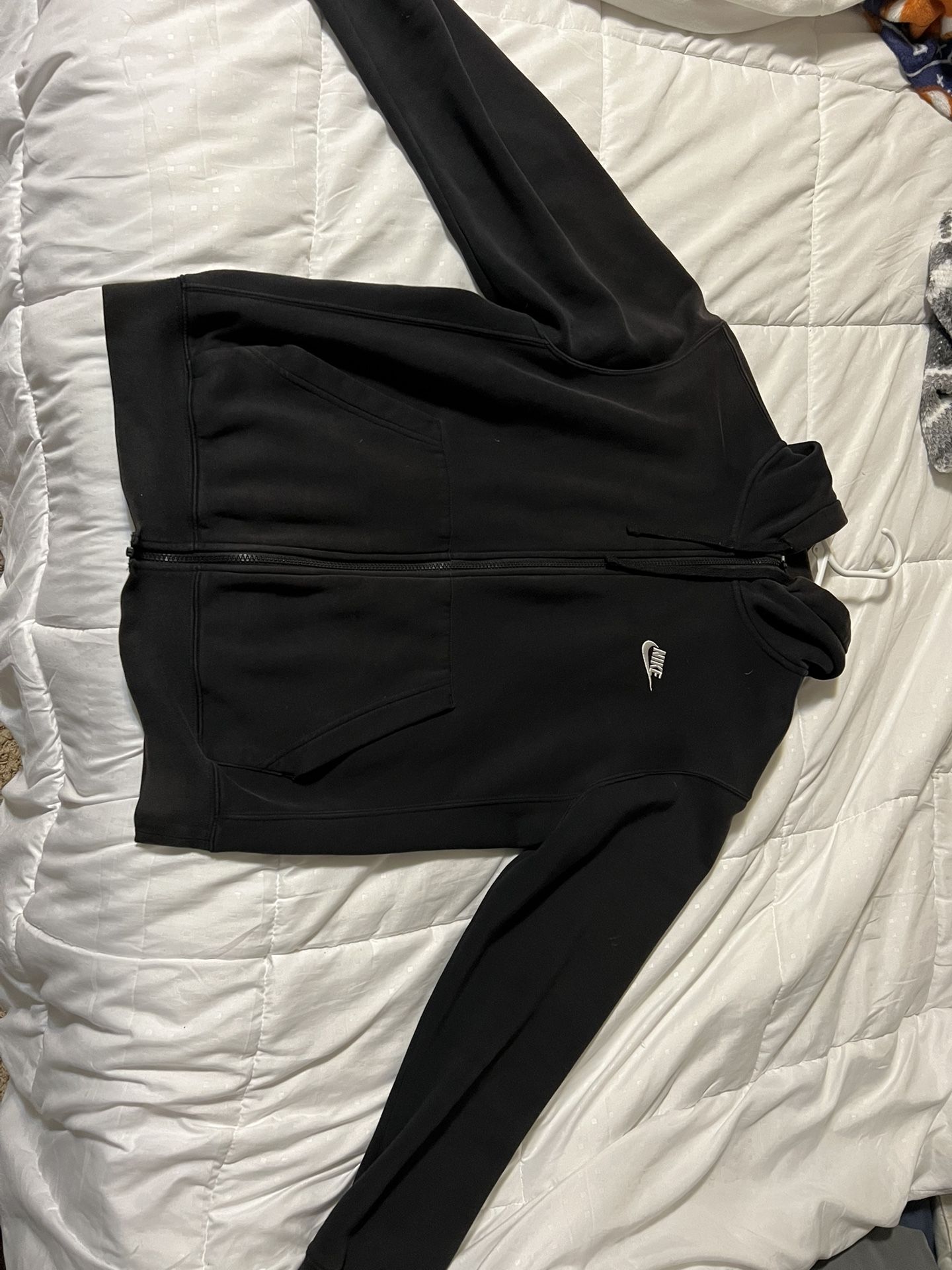 Black Nike Zip Up Hoodie