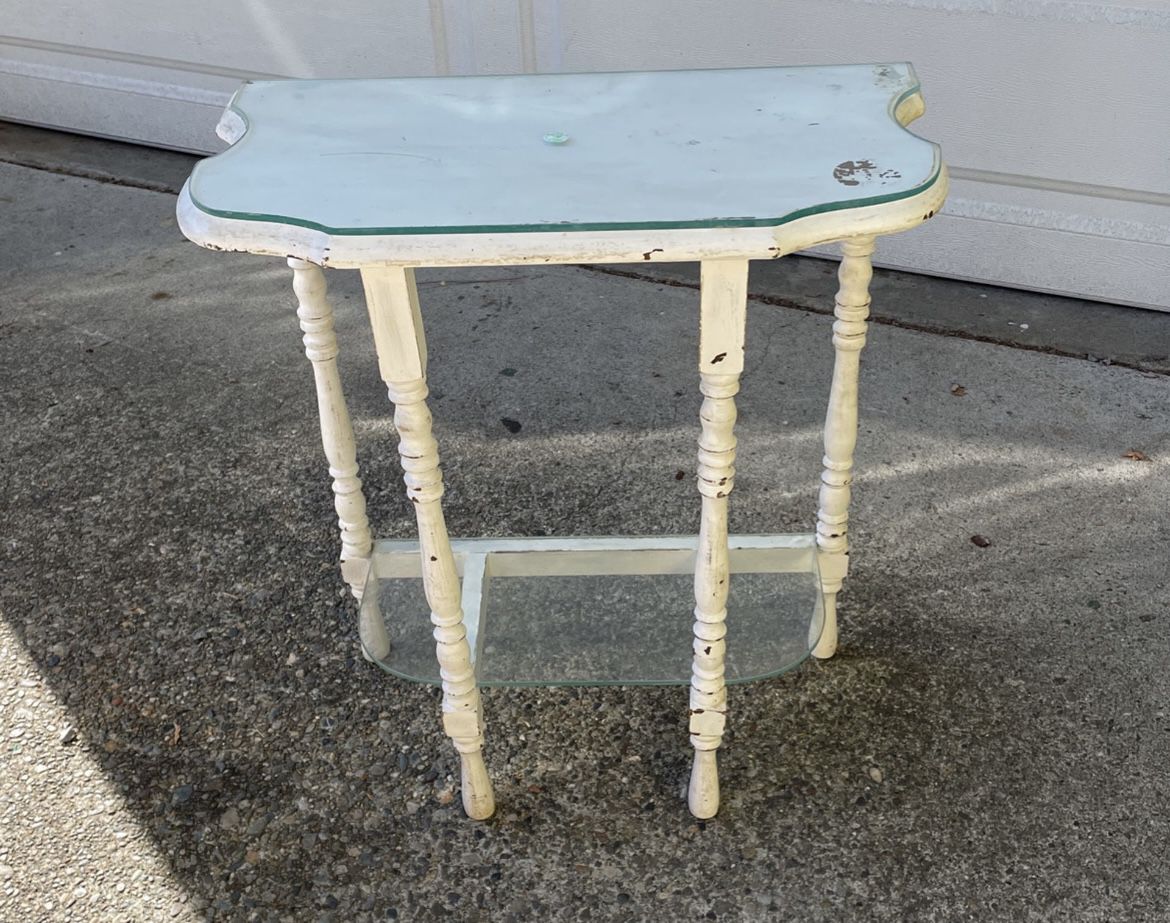 Small Shabby Chic Table