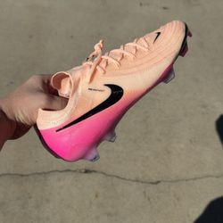 Nike Phantom Elites Size 11