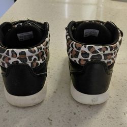 Toddler Reebok High-Top Sneakers – Black w/ Leopard Print