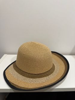 Tan/black-trim packable sun hat