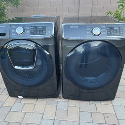 Samsung - Washer And Dryer (Electric) Excellent Condition - Lightly Used