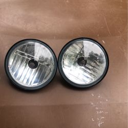 Spot Lights Off Of A 2008 Harley Davidson Electra Glide