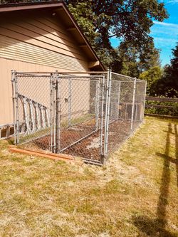 Cyclone dog kennel