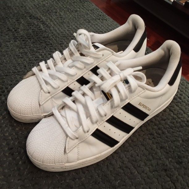 Adidas Superstar