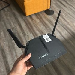 Netgear AC1200 WiFi Modem Router