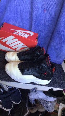 Nike air Jordan B loyal GS kids sneakers size 1.5Y