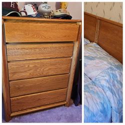 Bureau / dresser - Free queen bed if you want

