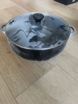 Large pot