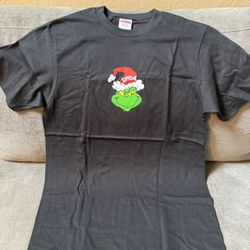 Brand New Men’s Supreme Grinch T Shirt Size Small