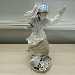 Lladro Zaphir porcelain figurine