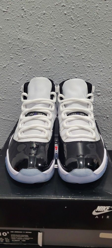 Jordan Retro 11 Concord 2018 Size 10.5