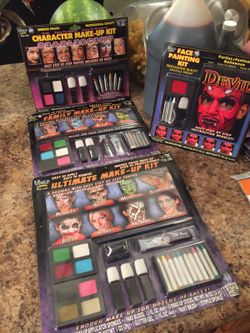 Face makeup Halloween