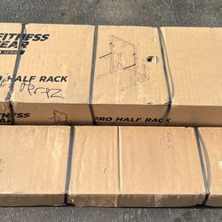 FITNESS GEAR PRO SERIES PRO HALF RACK