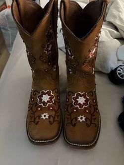 Girl’s Floral Embroidered Cowboy Boots